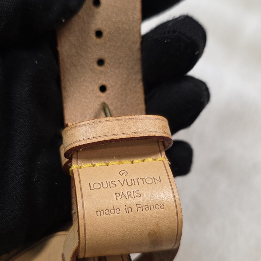 AUTHENTIC LV NAMETAG & POIGNET SET - Picture 6 of 15